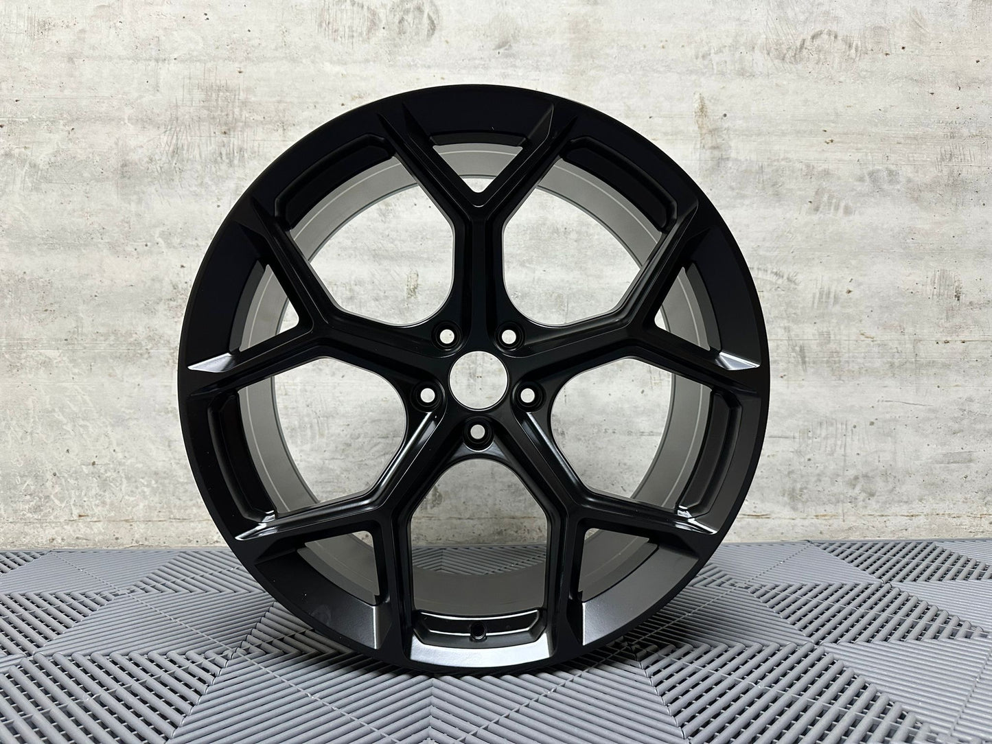 Lättmetallfälgar i RS6-stil – Satin Black