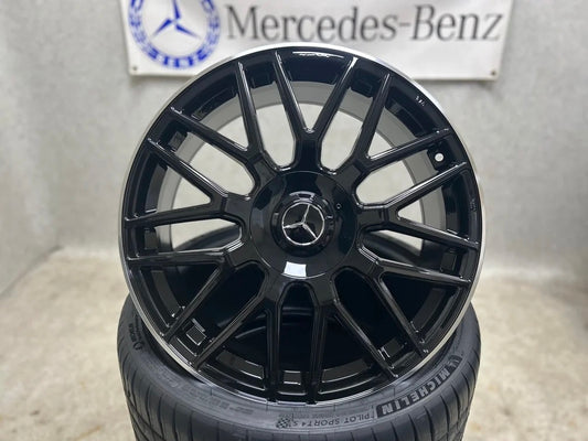 Lättmetallfälgar i AMG-stil - Blank Svart