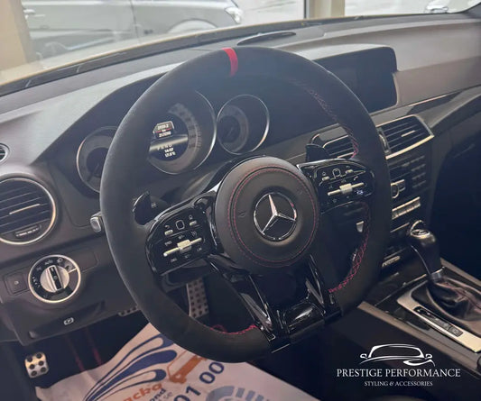 Sportratt i Alcantara – Mercedes-kompatibel