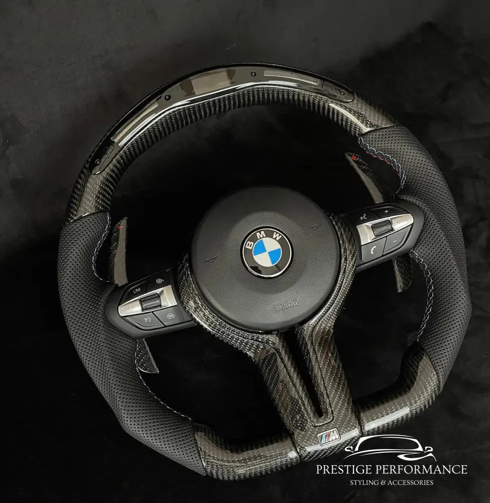 Sportratt i Kolfiber med LED-display – Passar BMW F‑ och G‑serien