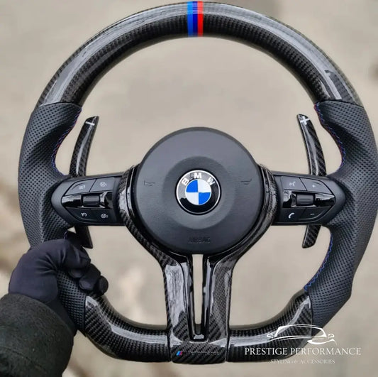 Sportratt i kolfiber - Passar BMW F‑ och G‑serien