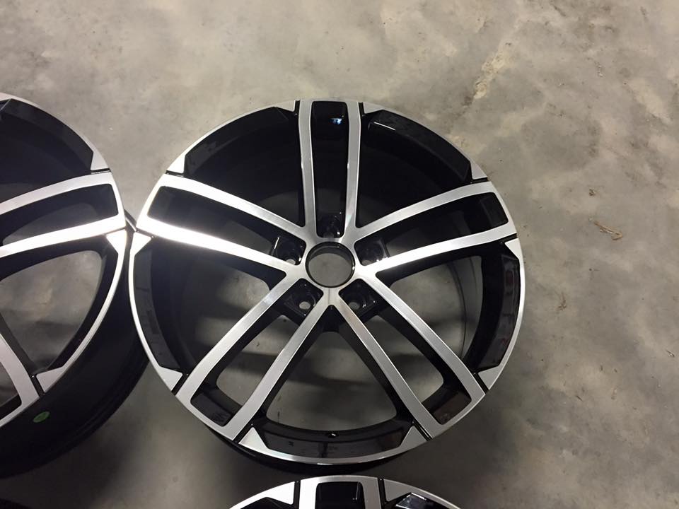 VW Nogaro Inspirerade Lättmetallfälgar