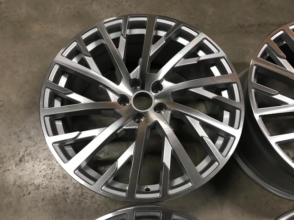 Audi A8L 55 Inspirerade Lättmetallfälgar