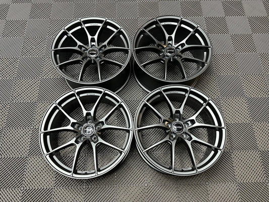 19" Ström STR-F1