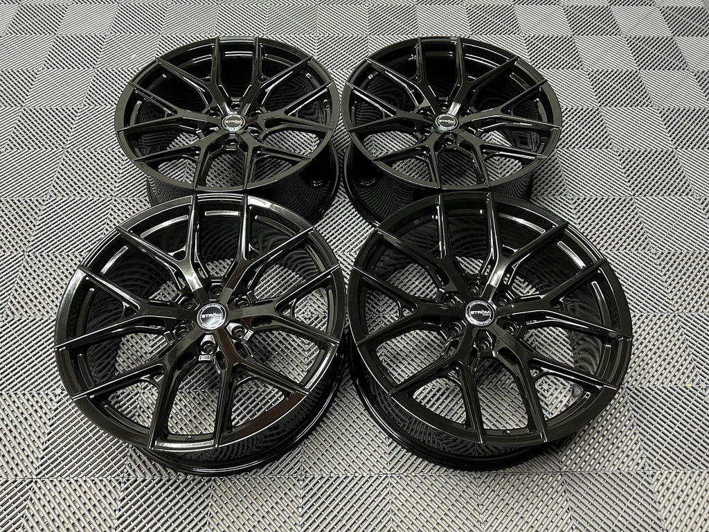 20” Ström OS2 PCD – 6×139.7 / 6×114.3 - Blank Svart