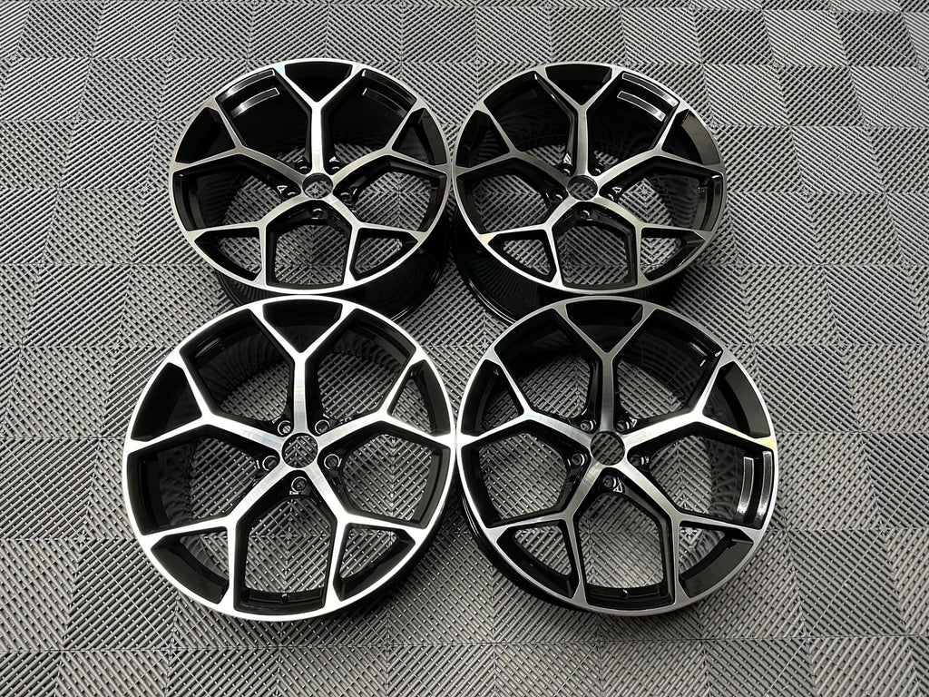 20" Lättmetallfälgar i RS6-stil – Svart/Silver