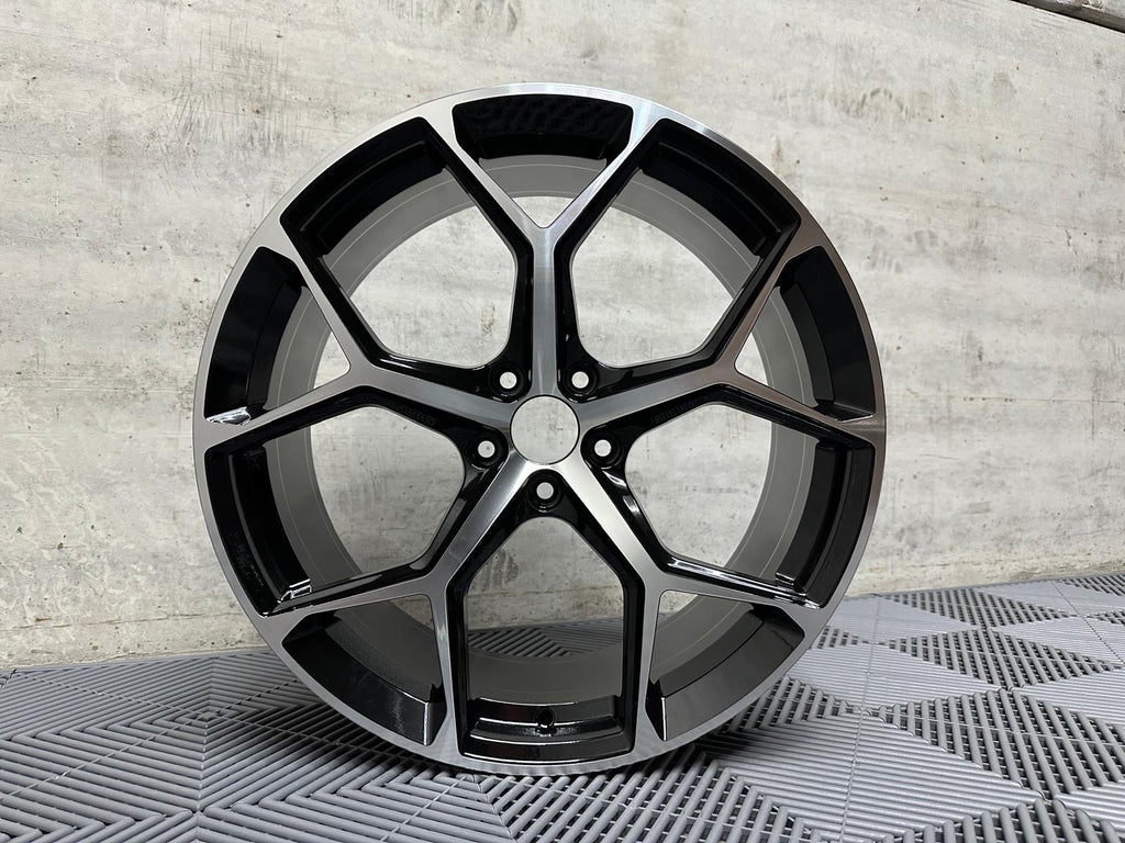 20" Lättmetallfälgar i RS6-stil – Svart/Silver