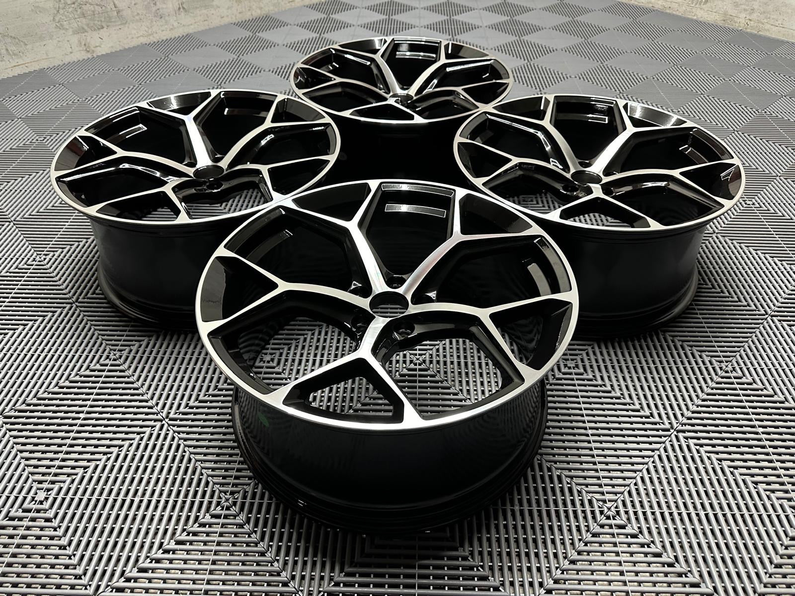 20" Lättmetallfälgar i RS6-stil – Svart/Silver