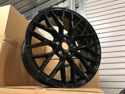 Audi R8 fälgar – Gloss Black