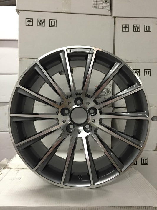 19″ AMG Twist – Silver