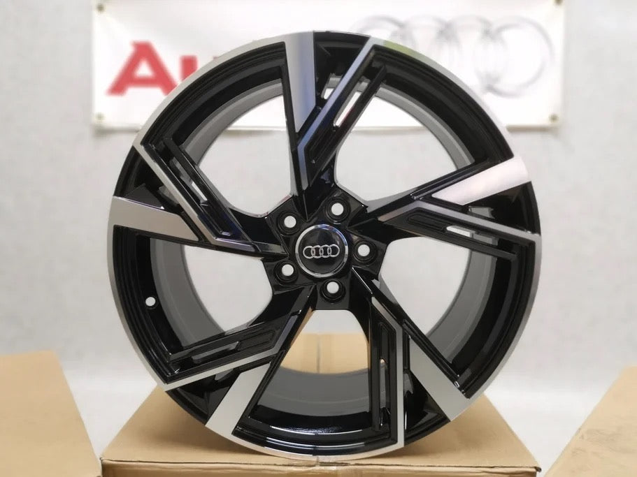 Premium Lättmetallfälgar i RS6-stil - Black Diamond Cut design 20-22 tum