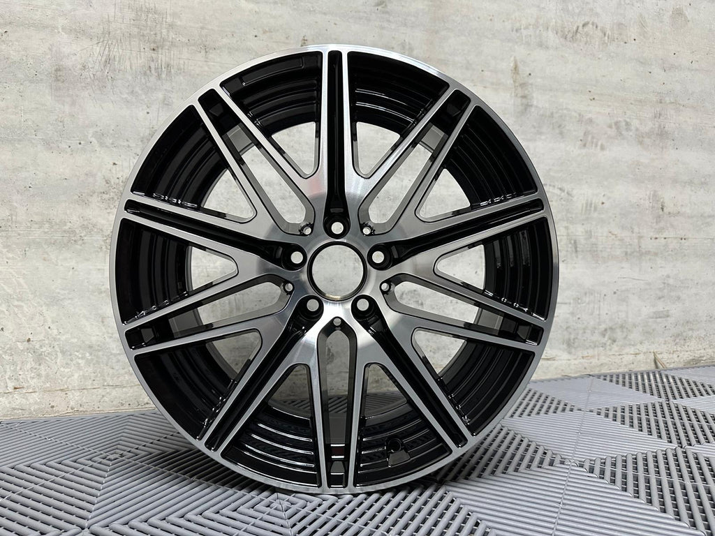 2024 C43 AMG Inspirerade Lättmetallfälgar