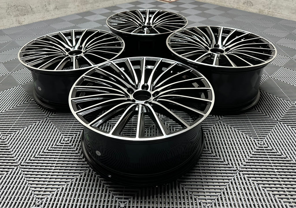 2024 AMG Twist Inspirerade Lättmetallfälgar