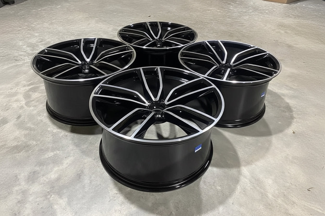 20" E53 Double Spoke Style Wheels - Gloss Black Machined - Image 2