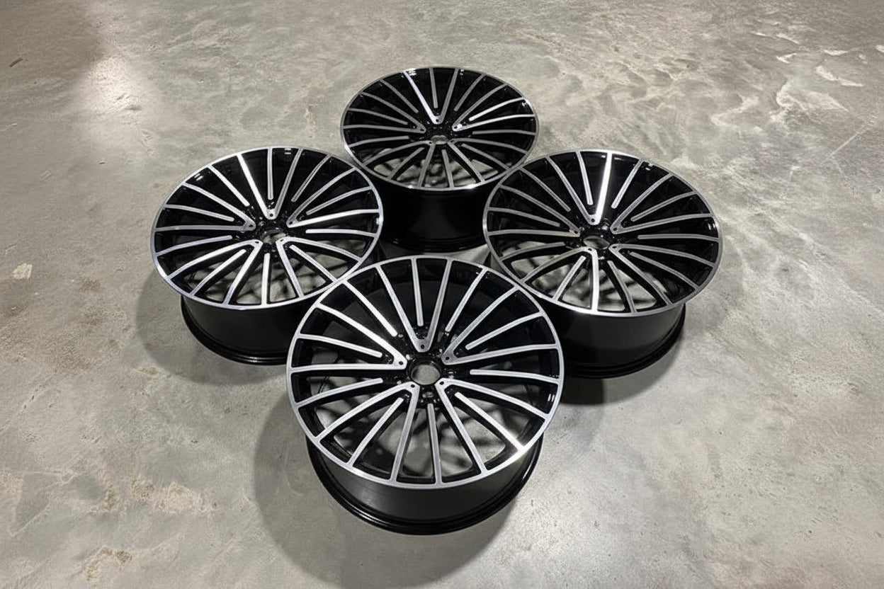 GLS Multi Spoke Inspirerade Lättmetallfälgar
