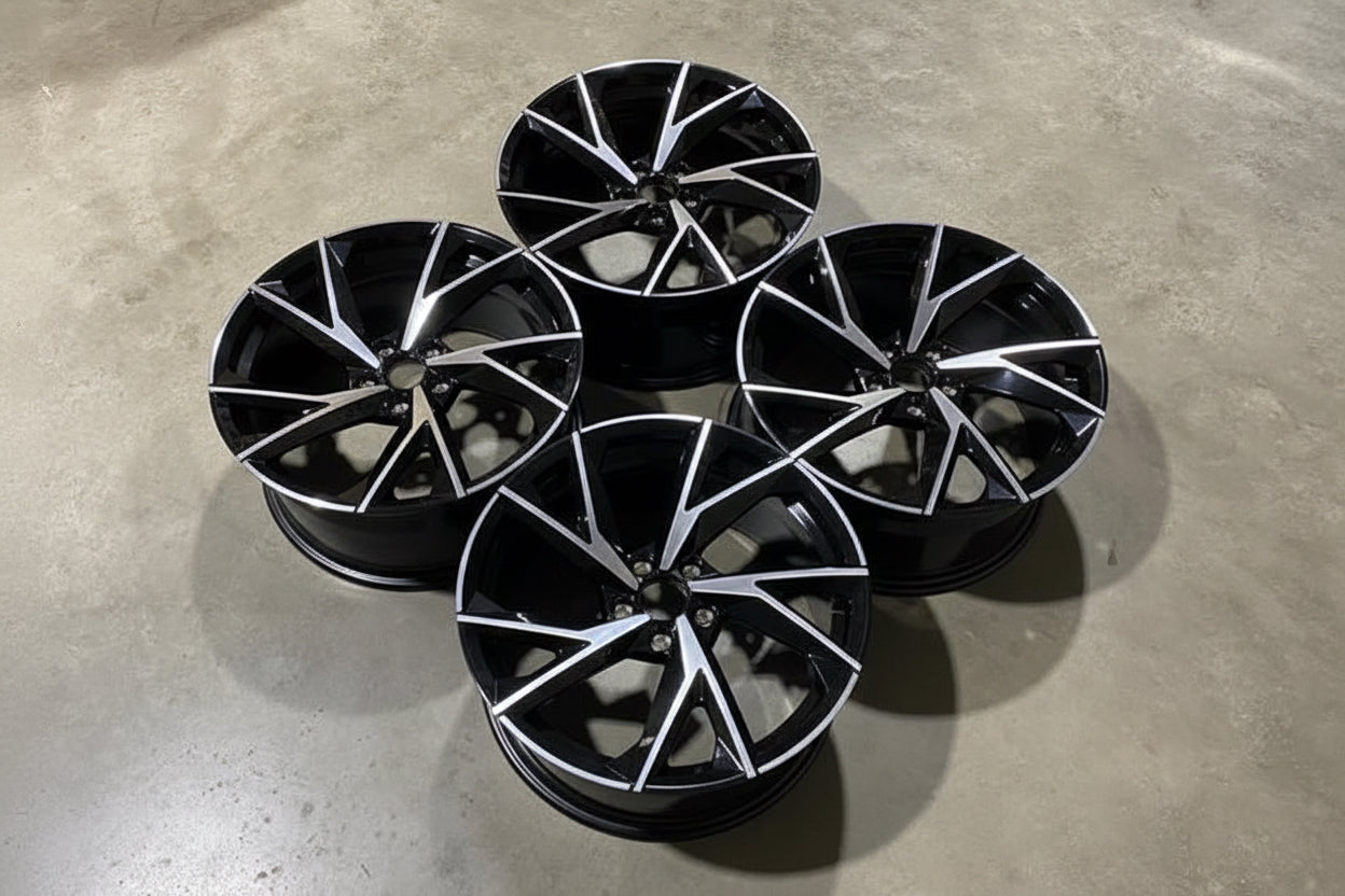 2021 R8 V10 Inspirerade Lättmetallfälgar