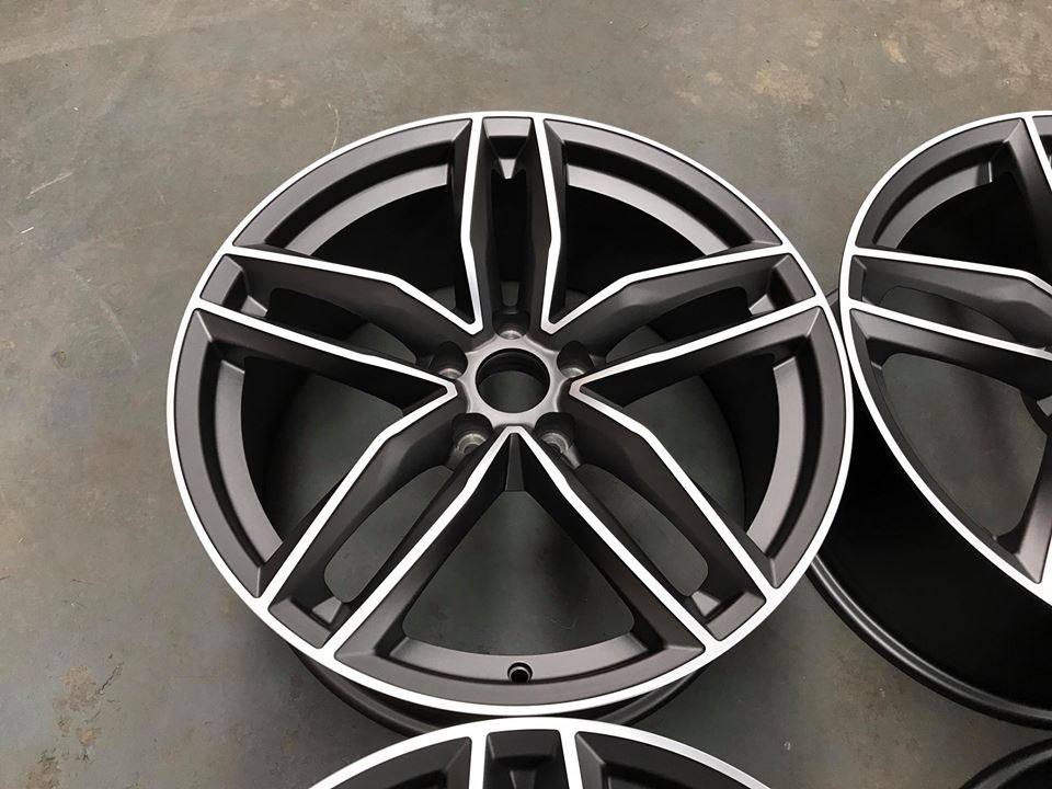 Audi RS6 C Inspirerade Lättmetallfälgar
