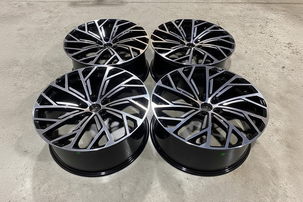 2022 Audi S8 Inspirerade Lättmetallfälgar