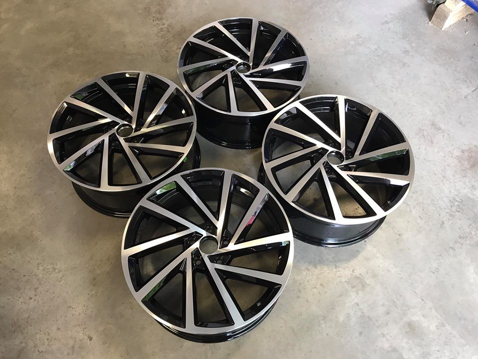 VW Golf R Spielberg Inspirerade Lättmetallfälgar
