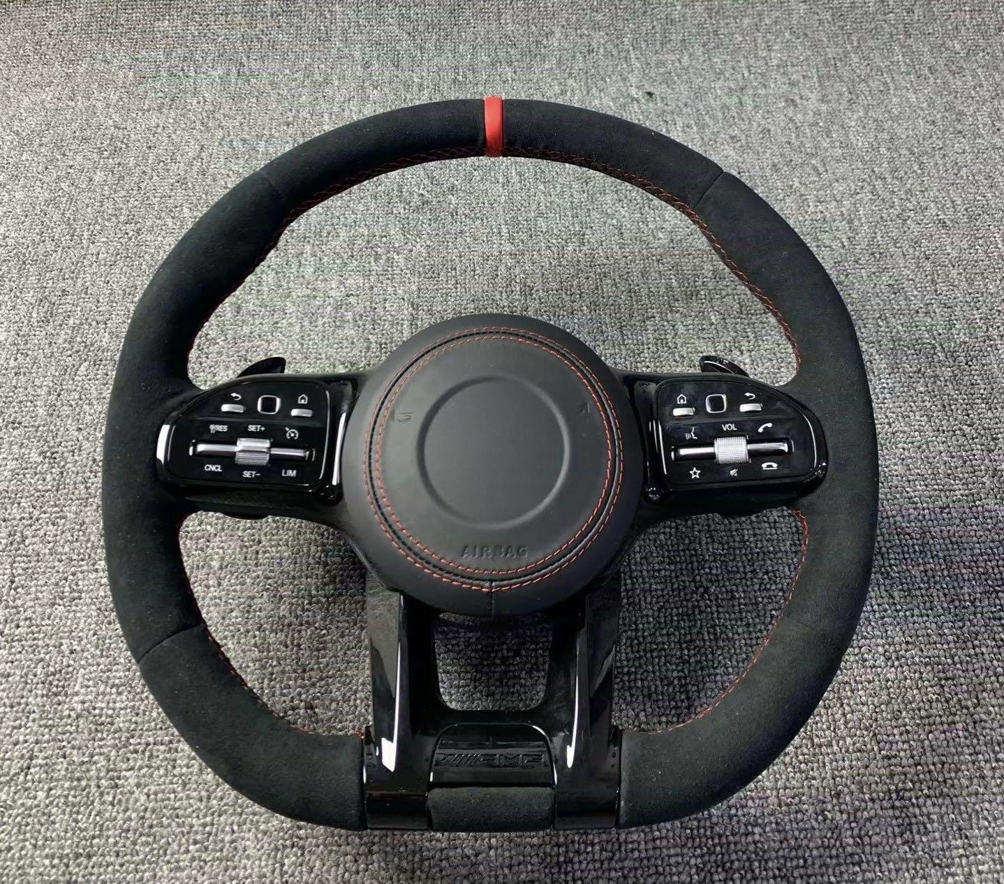 Sportratt i Alcantara – Mercedes-kompatibel