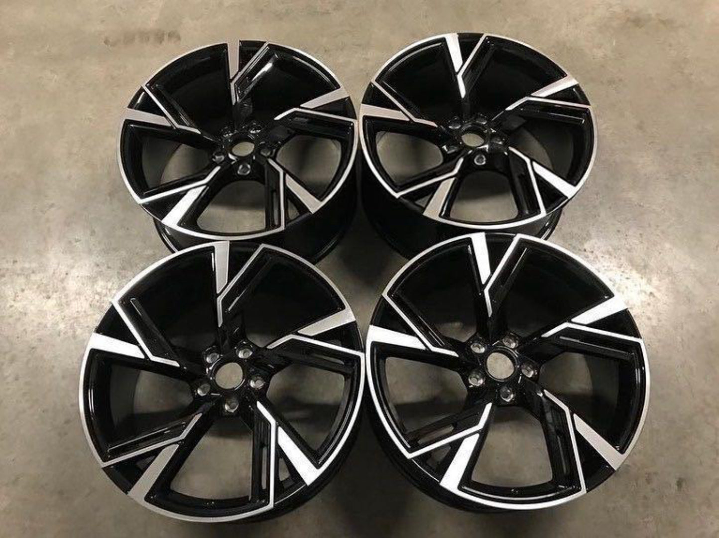 Lättmetallfälgar i RS6-stil - Black Diamond Cut design 20-22 tum