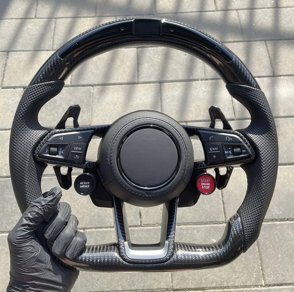Sportratt i kolfiber med Audi R8 look (Passar till alla audi-modeller 2006+)