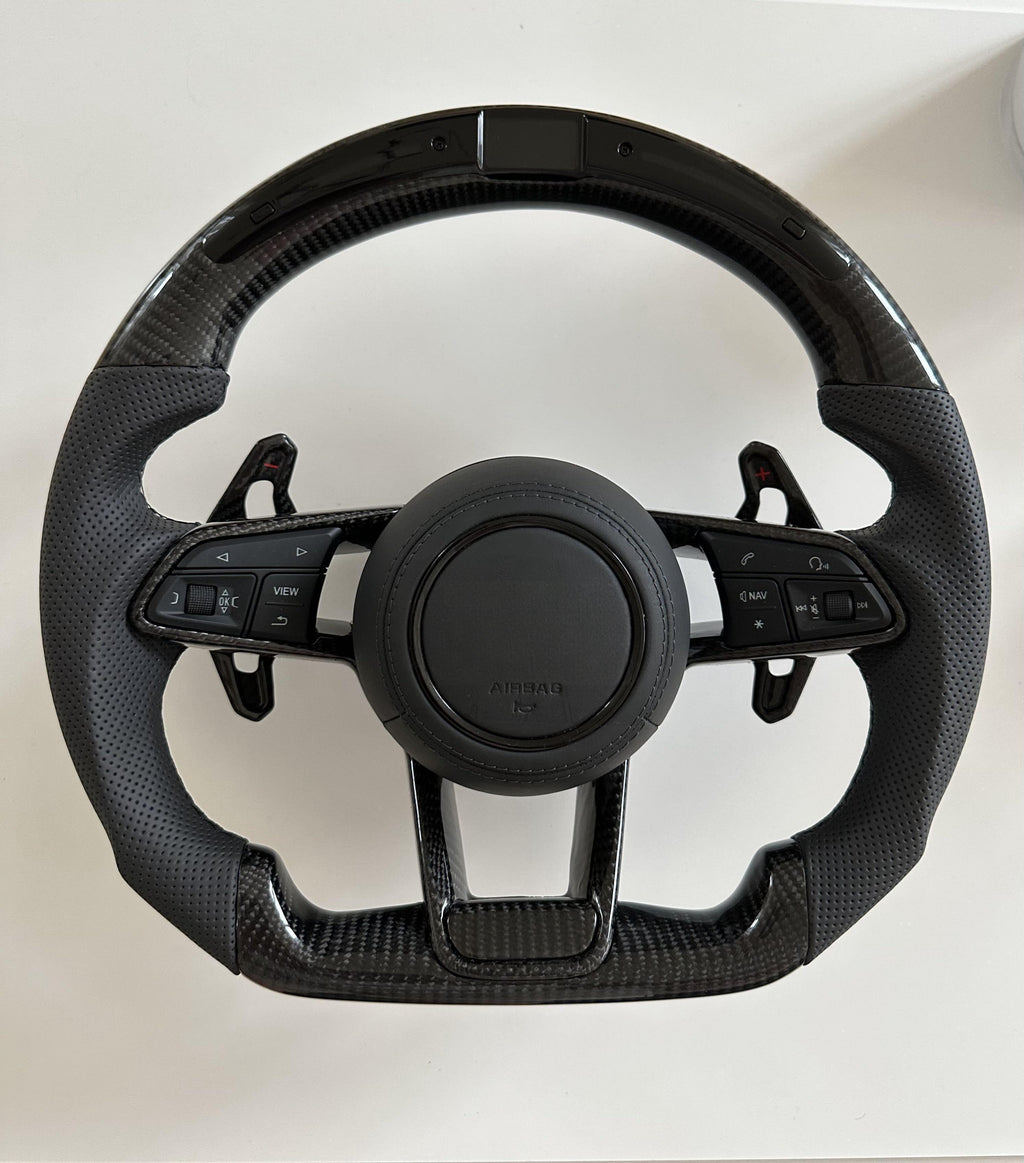 Sportratt i kolfiber med Audi R8 look (Passar till alla audi-modeller 2006+)