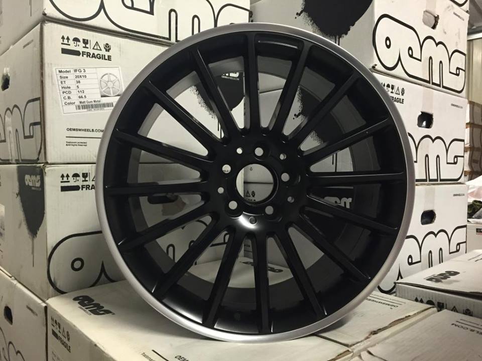 19" Staggered C63 AMG Style Wheels - Matt Black / Machined Lip - VW / Audi / Mercedes - 5x112