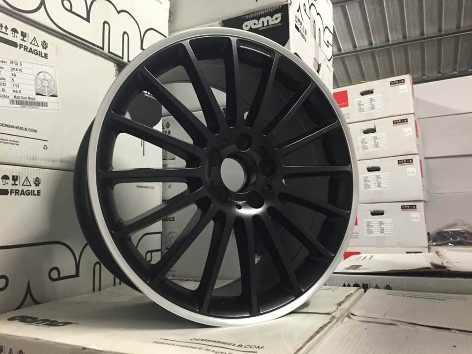 19" Staggered C63 AMG Style Wheels - Matt Black / Machined Lip - VW / Audi / Mercedes - 5x112