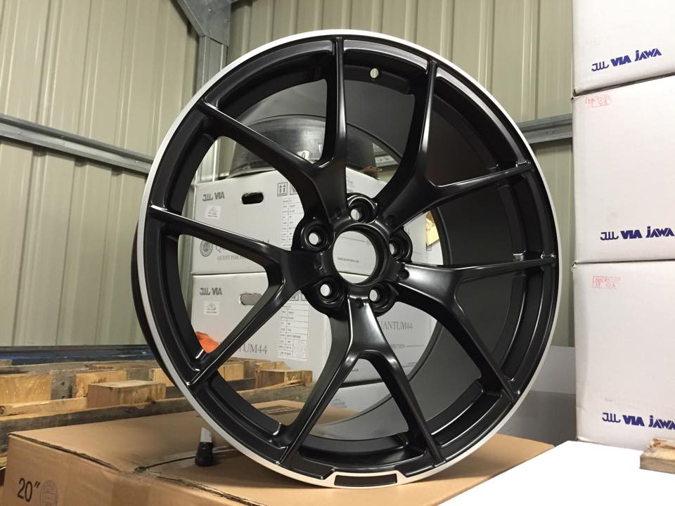 19" Staggered C63 AMG 507 Performance Style Wheels - Satin Black / Machined Lip - VW / Audi / Mercedes - 5x112